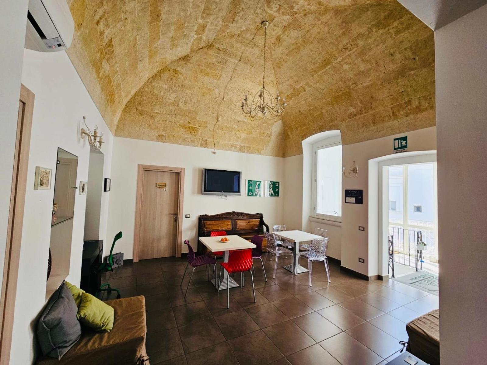 Nova Domus Bed & Breakfast Кастеланета Екстериор снимка